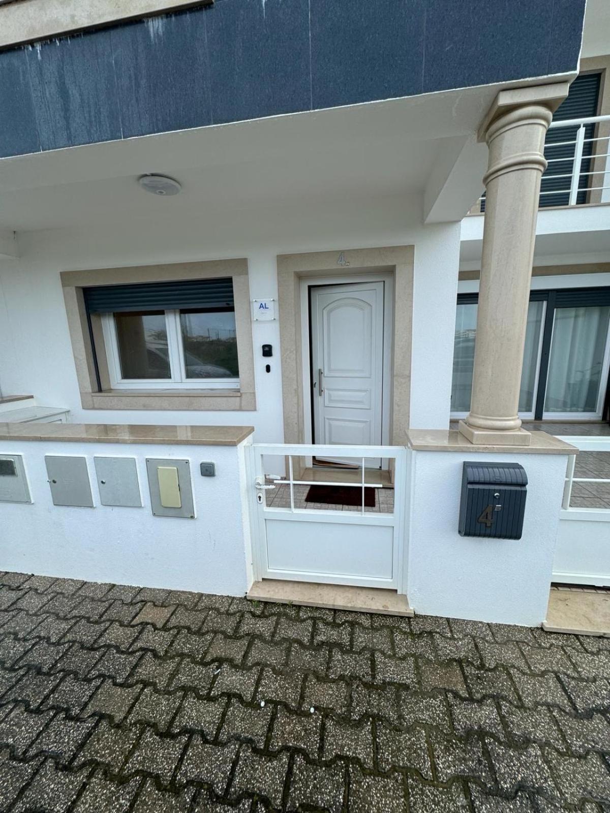 Sunny Baleal Guesthouse Ferrel  Luaran gambar